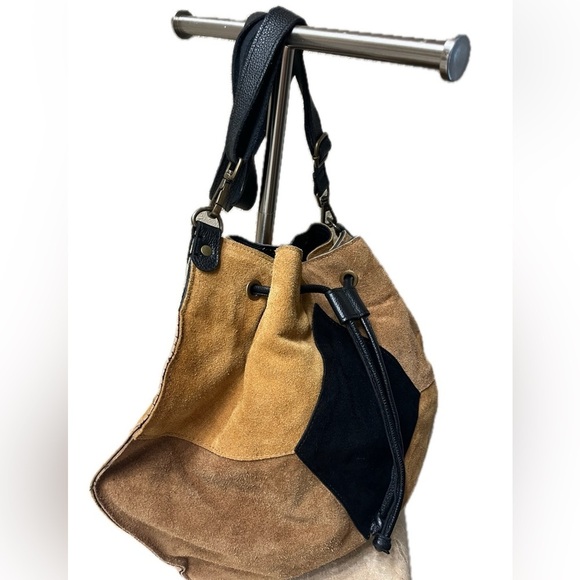 🚨FINAL PRICE🚨Free People Tovey Brown Suede Bucket Bag Handmade - Picture 2 of 11